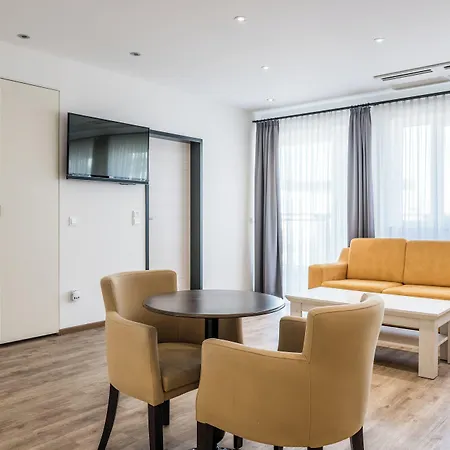 Rheincity & Boardinghouse 3*