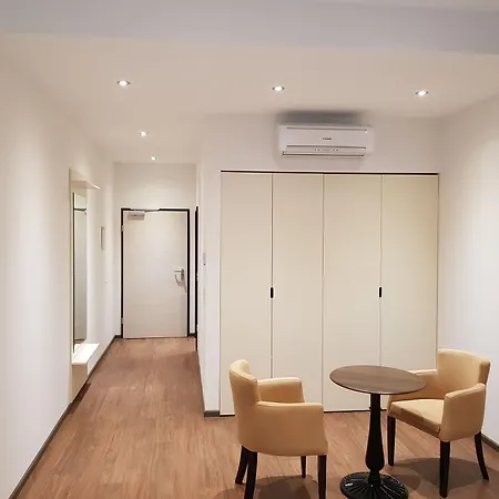 Rheincity & Boardinghouse فندق