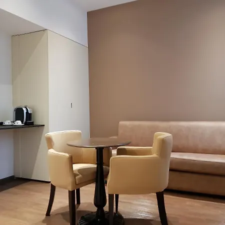 Rheincity & Boardinghouse 3* ルートウィヒスハーフェン・アム・ライン