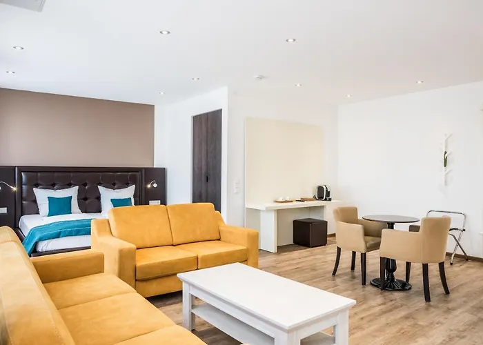 Rheincity & Boardinghouse 4*