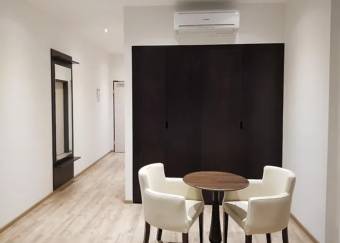 Rheincity & Boardinghouse Hotel 4*